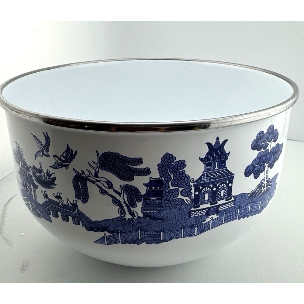 Vintage Blue & White enamelware bowl with classic pagoda Asian scene 8inch wide